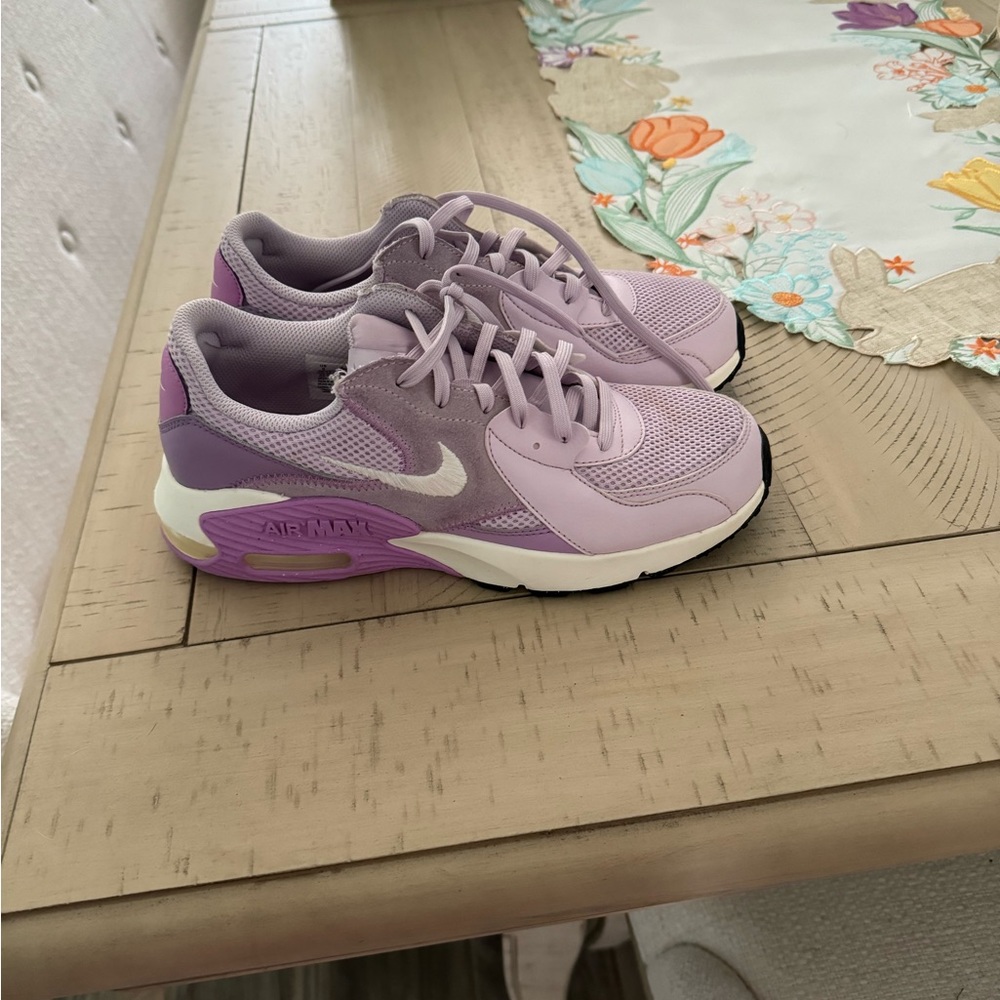 Nike Air Max Lilac Shoes - worn once - size 9 women